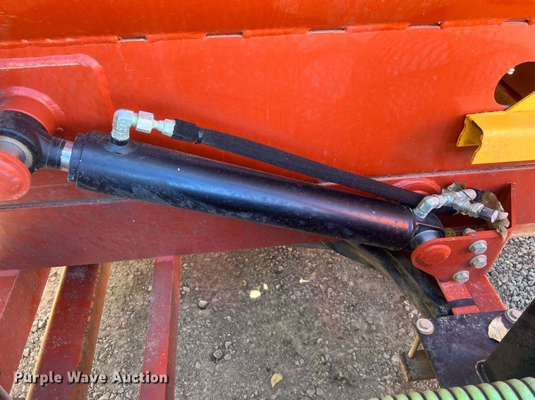 image for item OA9062 2018 Ditch Witch MV800  vacuum trailer