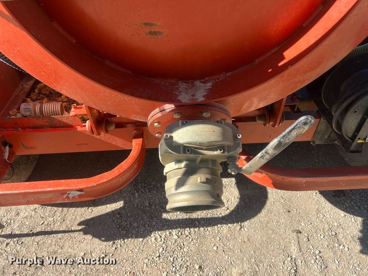 image for item OA9062 2018 Ditch Witch MV800  vacuum trailer