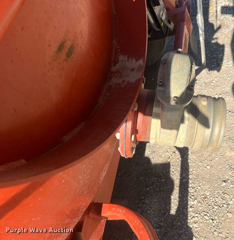 image for item OA9062 2018 Ditch Witch MV800  vacuum trailer