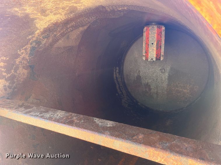 image for item OA9062 2018 Ditch Witch MV800  vacuum trailer