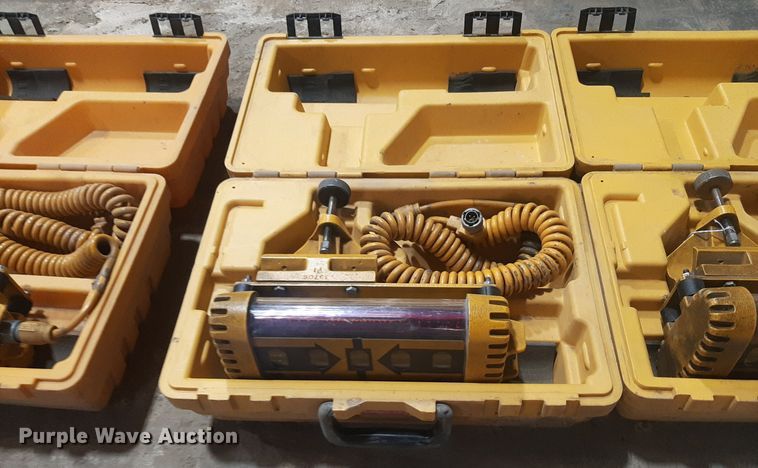 image for item OF9564 Surveying equipment