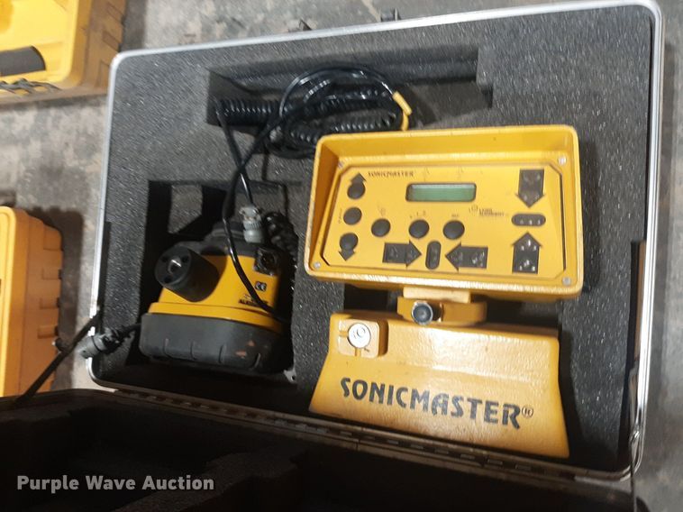 image for item OF9564 Surveying equipment