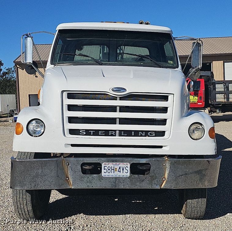 image for item OG9518 2000 Sterling L-Line  dump truck