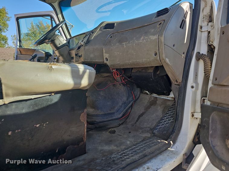 image for item OG9518 2000 Sterling L-Line  dump truck