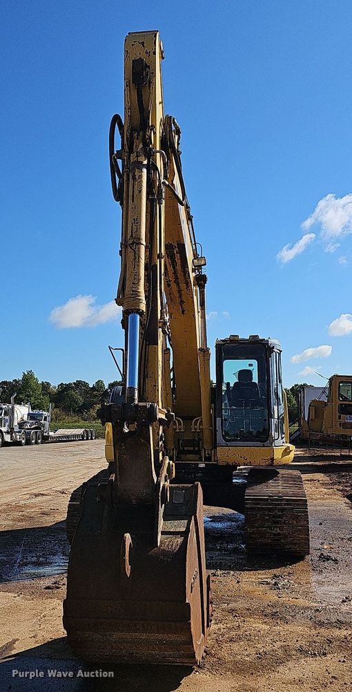 image for item OG9540 2009 Komatsu PC228USLC-3E0  excavator