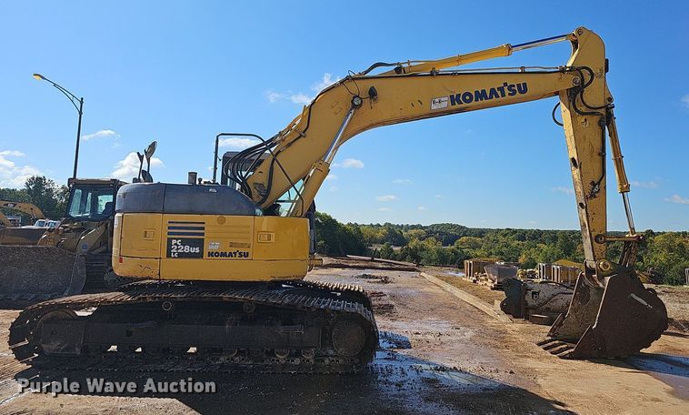 image for item OG9540 2009 Komatsu PC228USLC-3E0  excavator