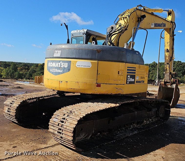 image for item OG9540 2009 Komatsu PC228USLC-3E0  excavator