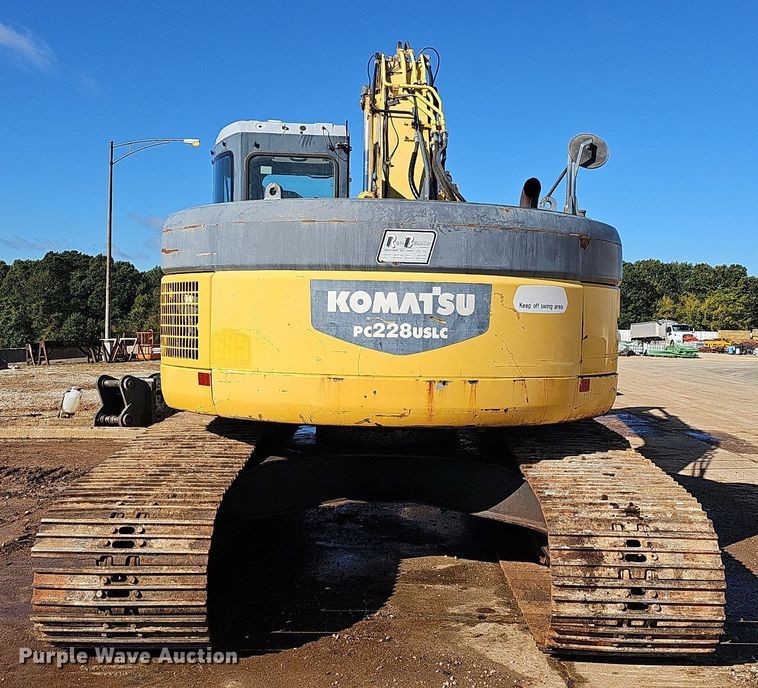 image for item OG9540 2009 Komatsu PC228USLC-3E0  excavator