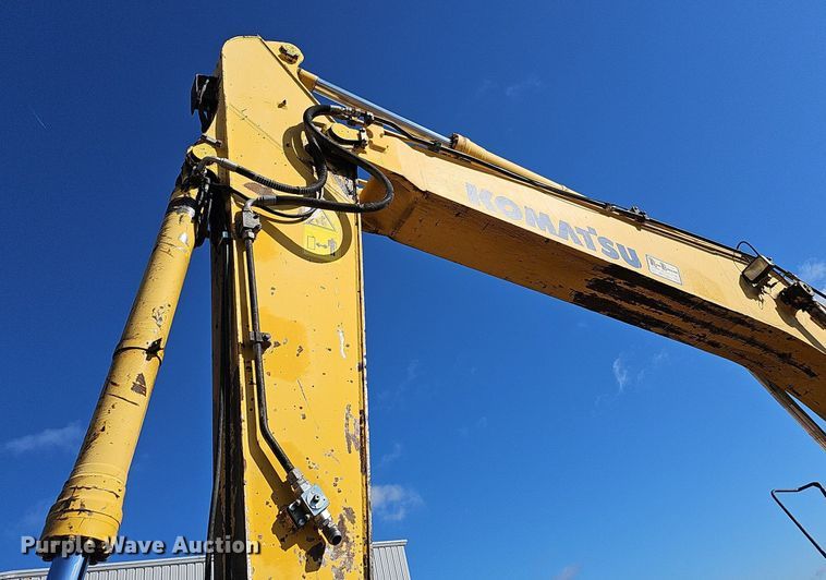 image for item OG9540 2009 Komatsu PC228USLC-3E0  excavator
