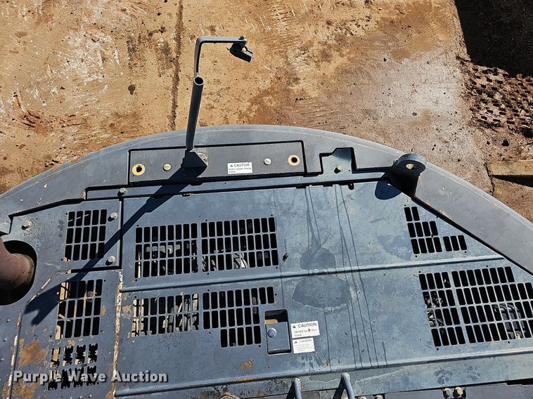 image for item OG9540 2009 Komatsu PC228USLC-3E0  excavator