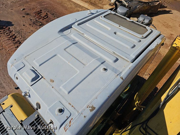 image for item OG9540 2009 Komatsu PC228USLC-3E0  excavator