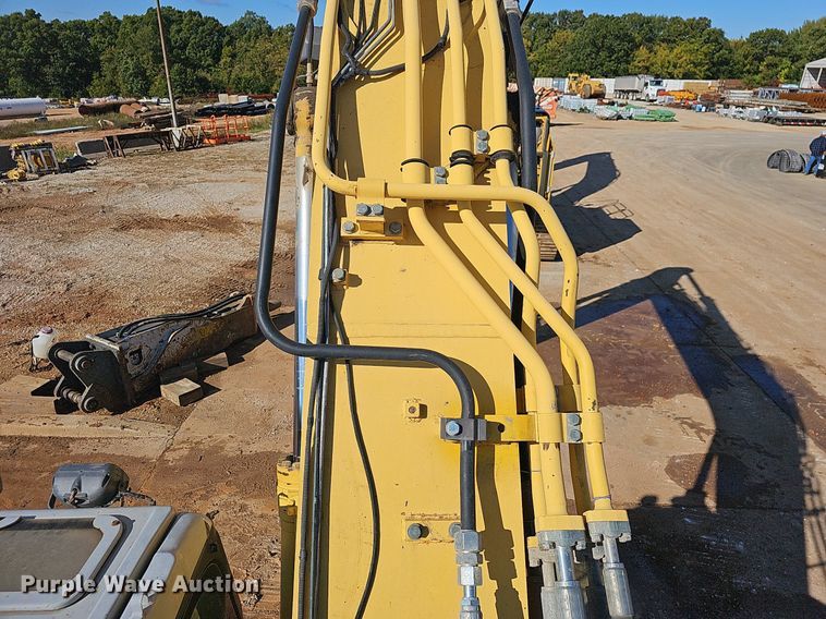 image for item OG9540 2009 Komatsu PC228USLC-3E0  excavator