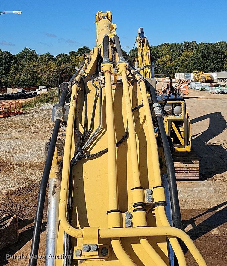 image for item OG9540 2009 Komatsu PC228USLC-3E0  excavator