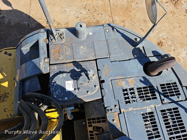 image for item OG9540 2009 Komatsu PC228USLC-3E0  excavator