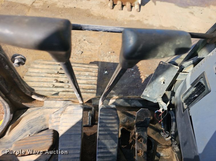 image for item OG9540 2009 Komatsu PC228USLC-3E0  excavator