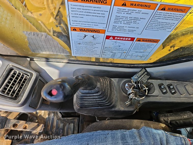 image for item OG9540 2009 Komatsu PC228USLC-3E0  excavator