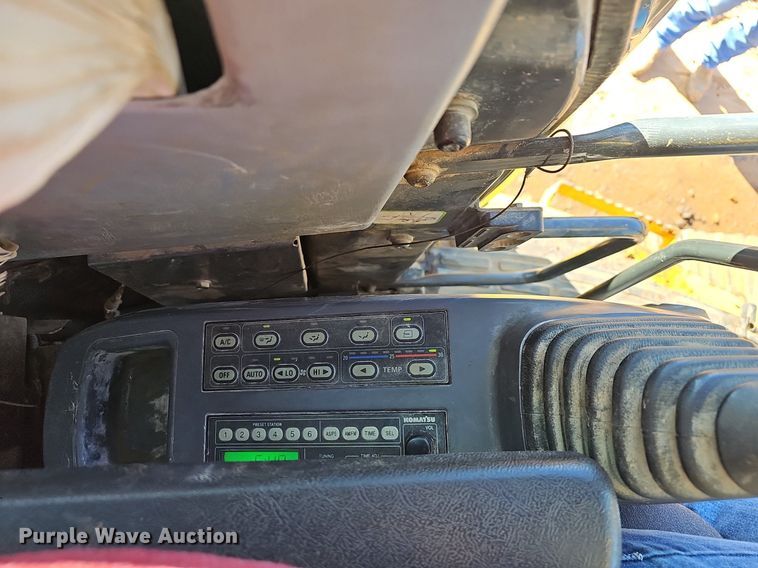 image for item OG9540 2009 Komatsu PC228USLC-3E0  excavator