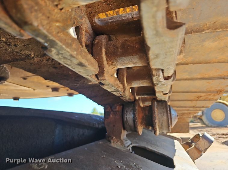 image for item OG9540 2009 Komatsu PC228USLC-3E0  excavator