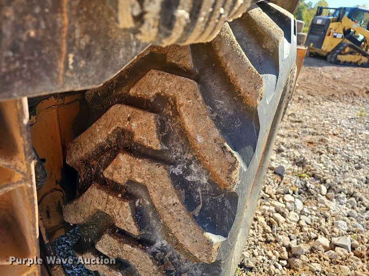 image for item OG9541 2005 Case 580 Super M Series 2  backhoe