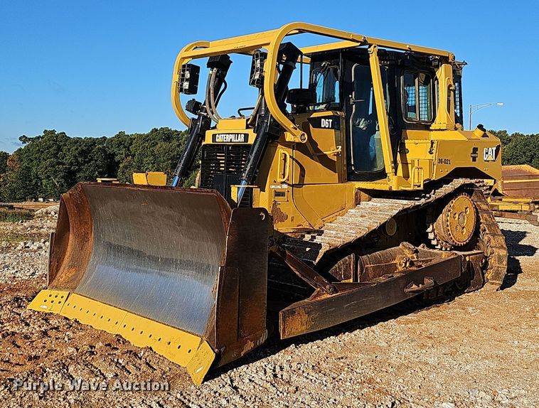 image for item OG9543 2014 Caterpillar D6T XL  dozer