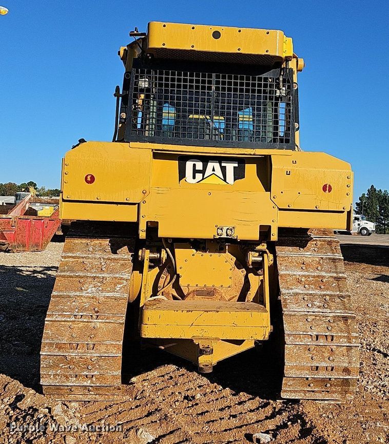image for item OG9543 2014 Caterpillar D6T XL  dozer