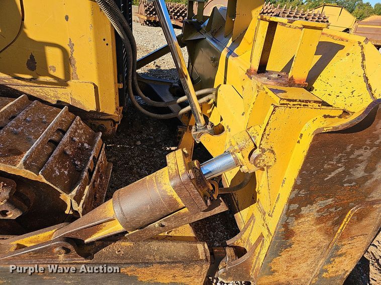 image for item OG9543 2014 Caterpillar D6T XL  dozer