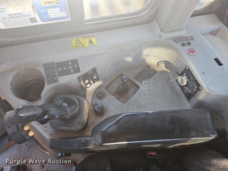 image for item OG9543 2014 Caterpillar D6T XL  dozer