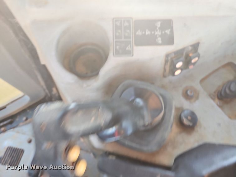 image for item OG9543 2014 Caterpillar D6T XL  dozer