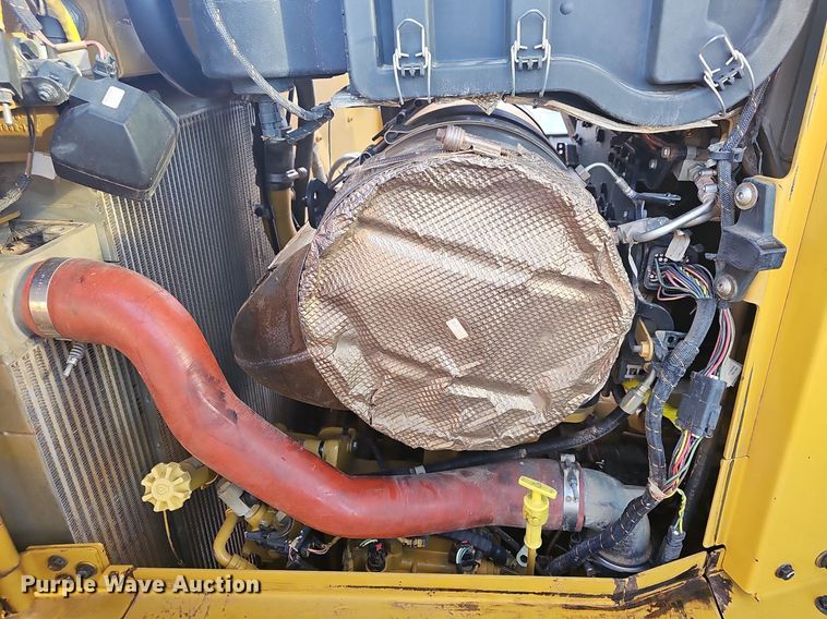 image for item OG9543 2014 Caterpillar D6T XL  dozer