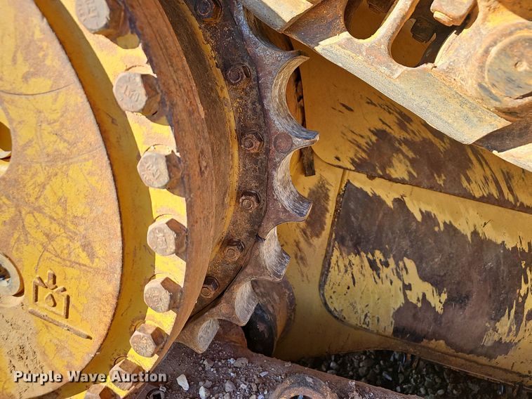 image for item OG9543 2014 Caterpillar D6T XL  dozer