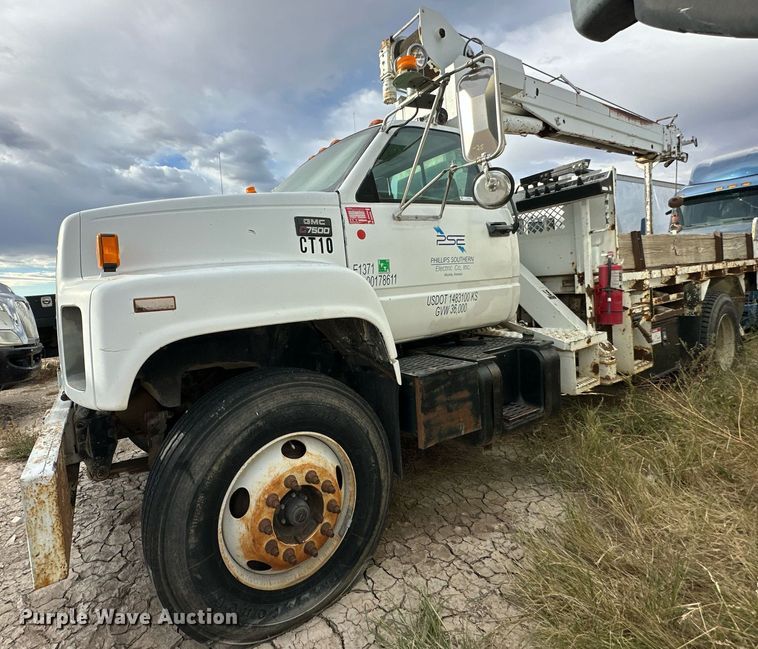image for item OK9025 1998 GMC C7500  crane truck