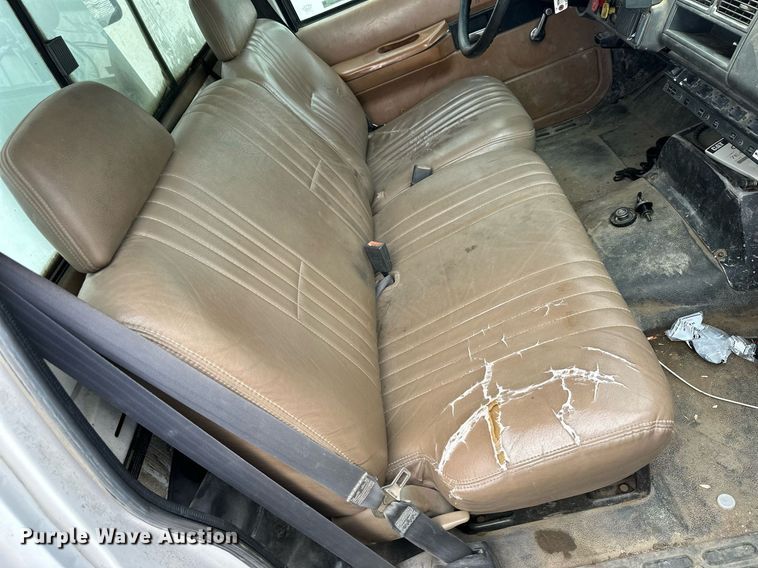 image for item OK9025 1998 GMC C7500  crane truck