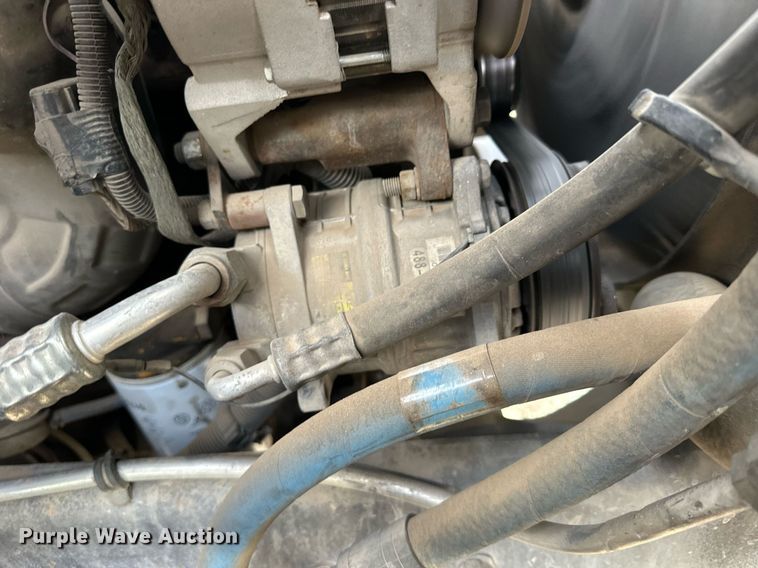 image for item OK9025 1998 GMC C7500  crane truck