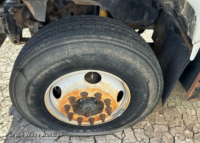 image for item OK9025 1998 GMC C7500  crane truck