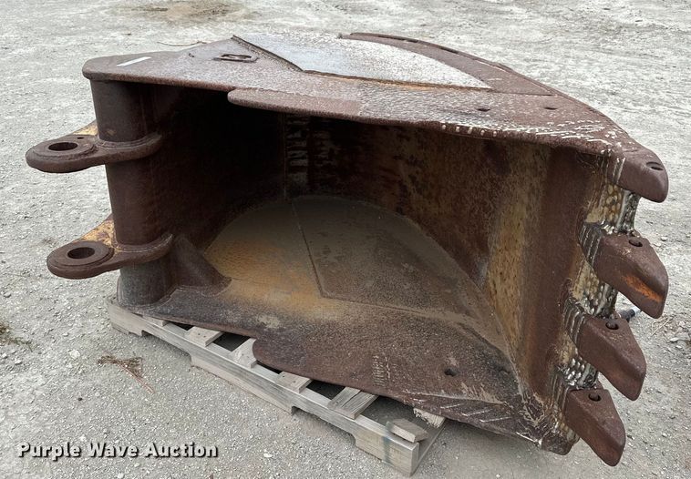 image for item OK9040 Balderson  excavator bucket