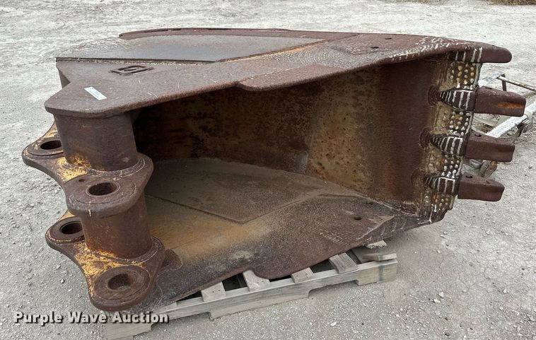 image for item OK9040 Balderson  excavator bucket