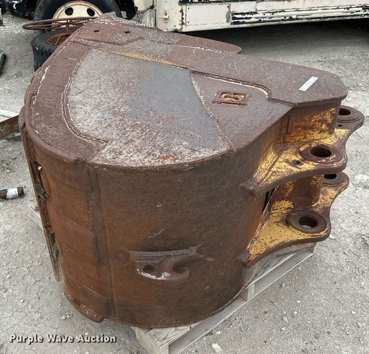 image for item OK9040 Balderson  excavator bucket