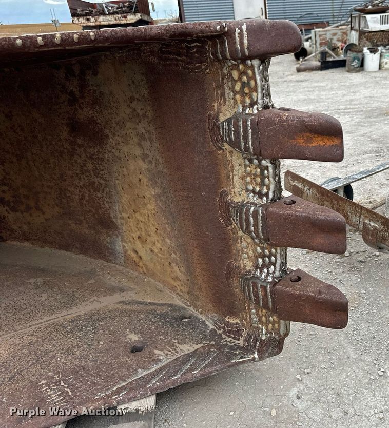 image for item OK9040 Balderson  excavator bucket