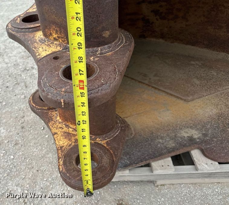 image for item OK9040 Balderson  excavator bucket