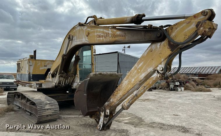 image for item OK9050 1984 Caterpillar 225  excavator