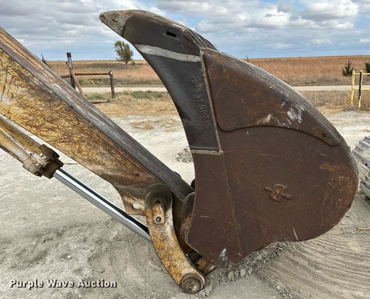 image for item OK9050 1984 Caterpillar 225  excavator