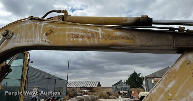 image for item OK9050 1984 Caterpillar 225  excavator