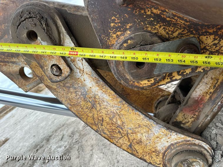 image for item OK9050 1984 Caterpillar 225  excavator