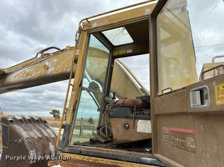 image for item OK9050 1984 Caterpillar 225  excavator