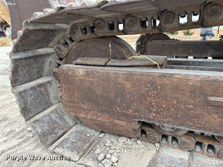 image for item OK9050 1984 Caterpillar 225  excavator