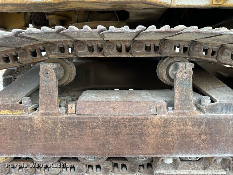 image for item OK9050 1984 Caterpillar 225  excavator