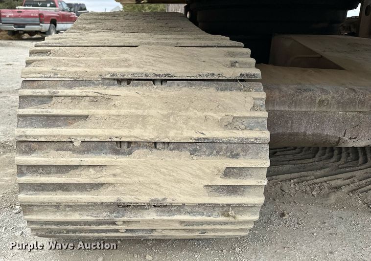 image for item OK9050 1984 Caterpillar 225  excavator