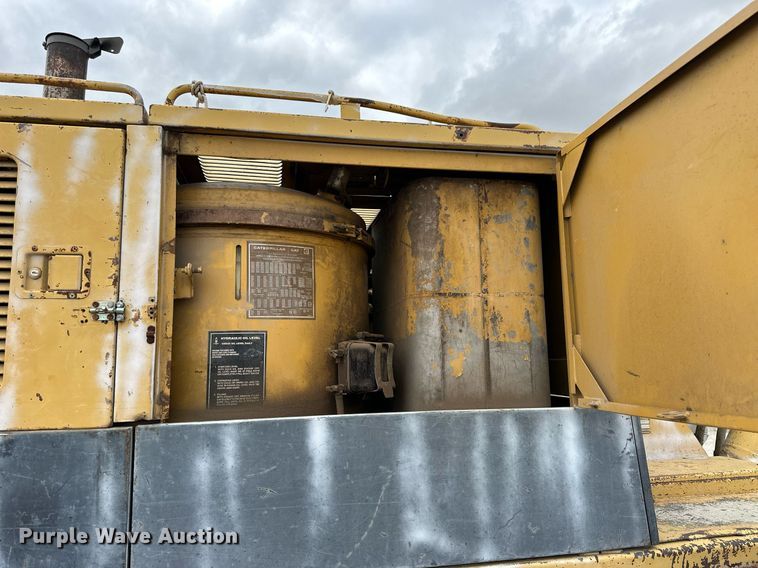 image for item OK9050 1984 Caterpillar 225  excavator