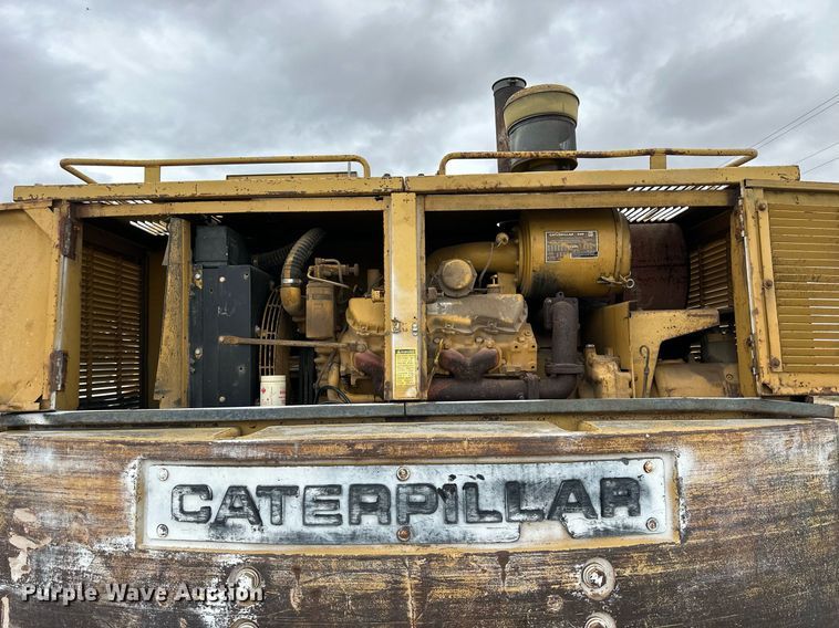image for item OK9050 1984 Caterpillar 225  excavator