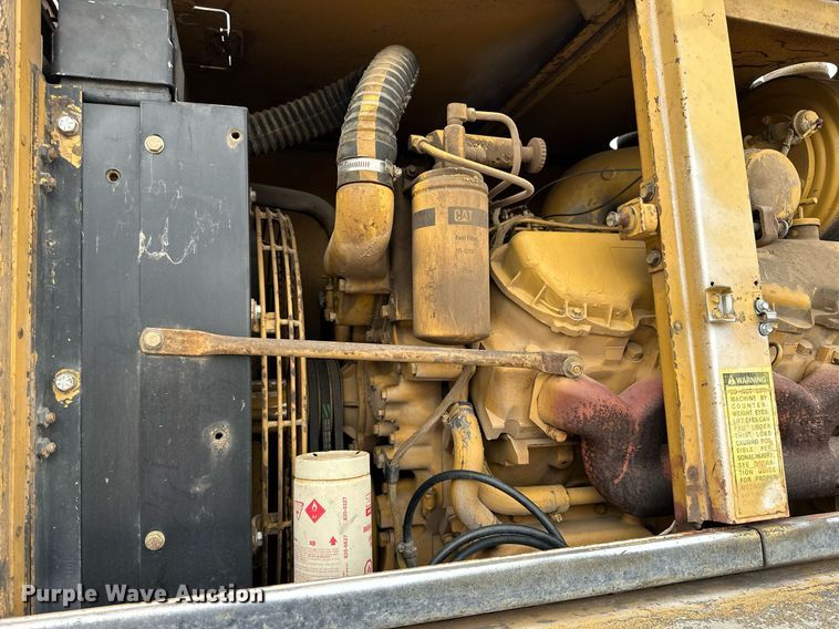 image for item OK9050 1984 Caterpillar 225  excavator